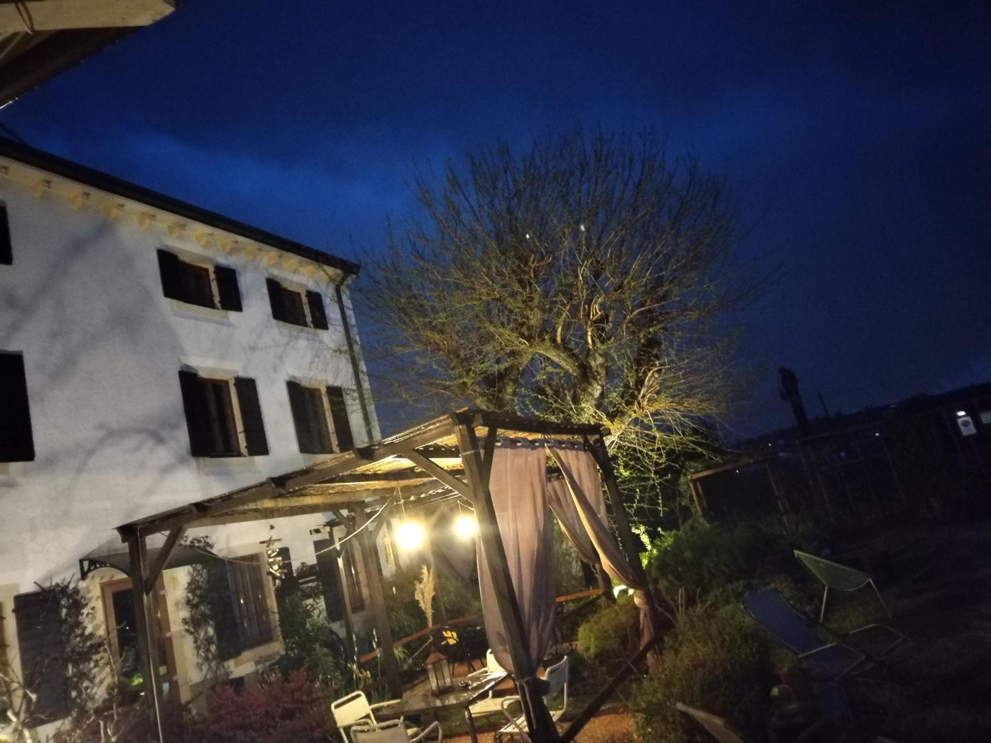 Ca' Blanca Bed & Breakfast Кастелнуово дел Гарда Екстериор снимка